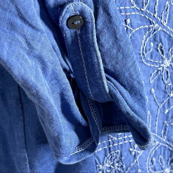 American Eagle Boho Peasant Chambray Embroidered Top Casual Blouse Size Small - Picture 10 of 14
